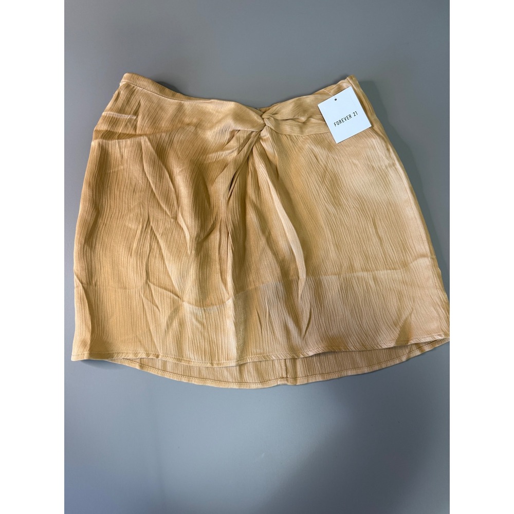 Forever 21 Women Tan Twist Front Textured Satin Mini Skirt Size M NWT